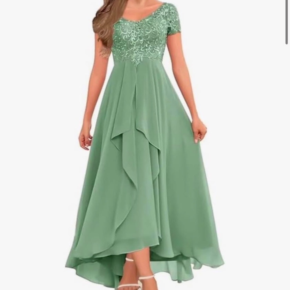 Dress/Gown
